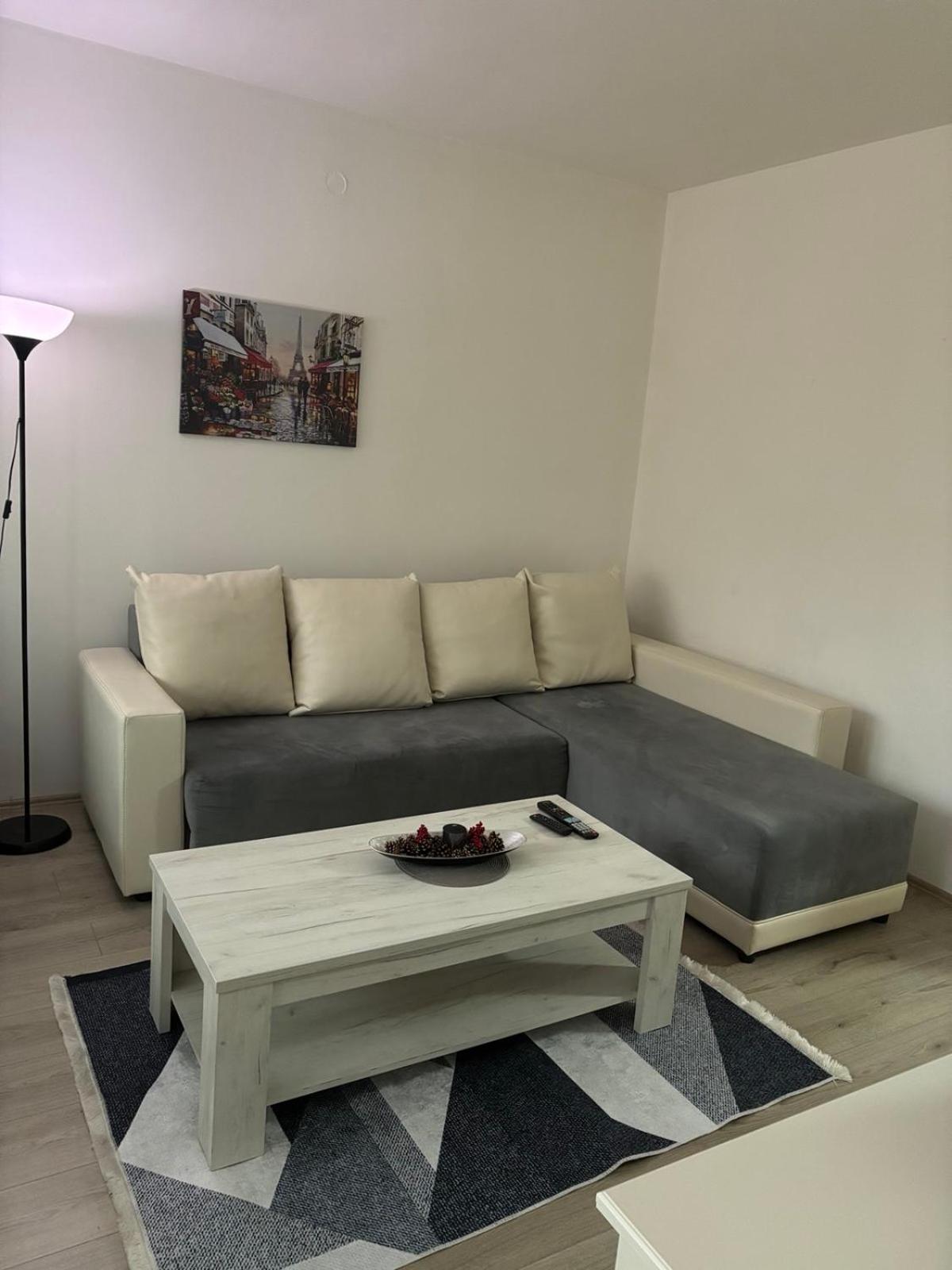 Premium Square Apartment Skopje Exterior foto